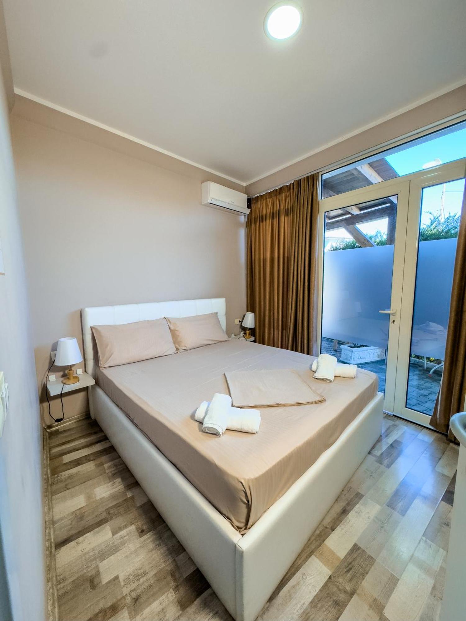 Shkodra Budget Hotel Eksteriør bilde