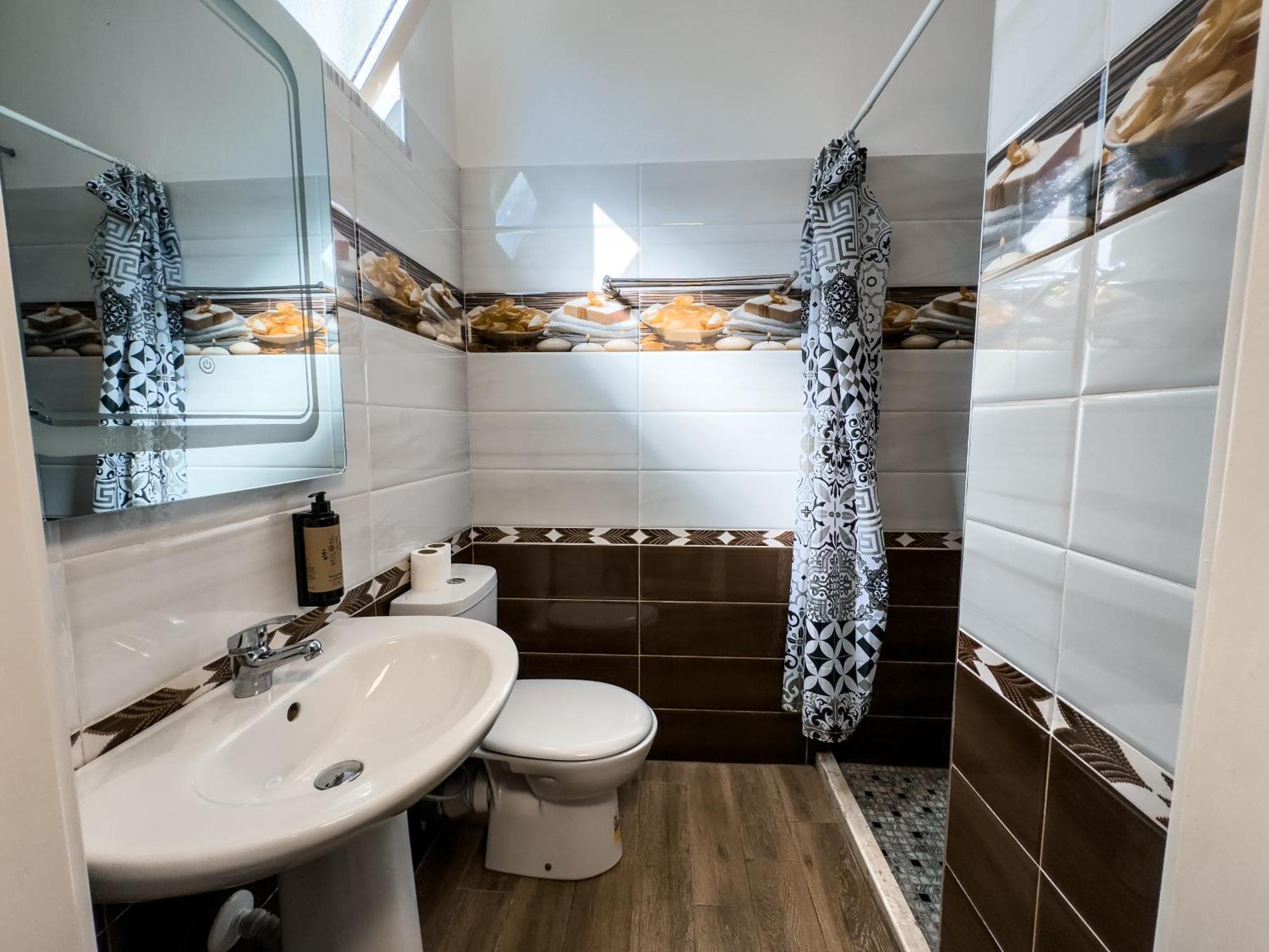Shkodra Budget Hotel Eksteriør bilde