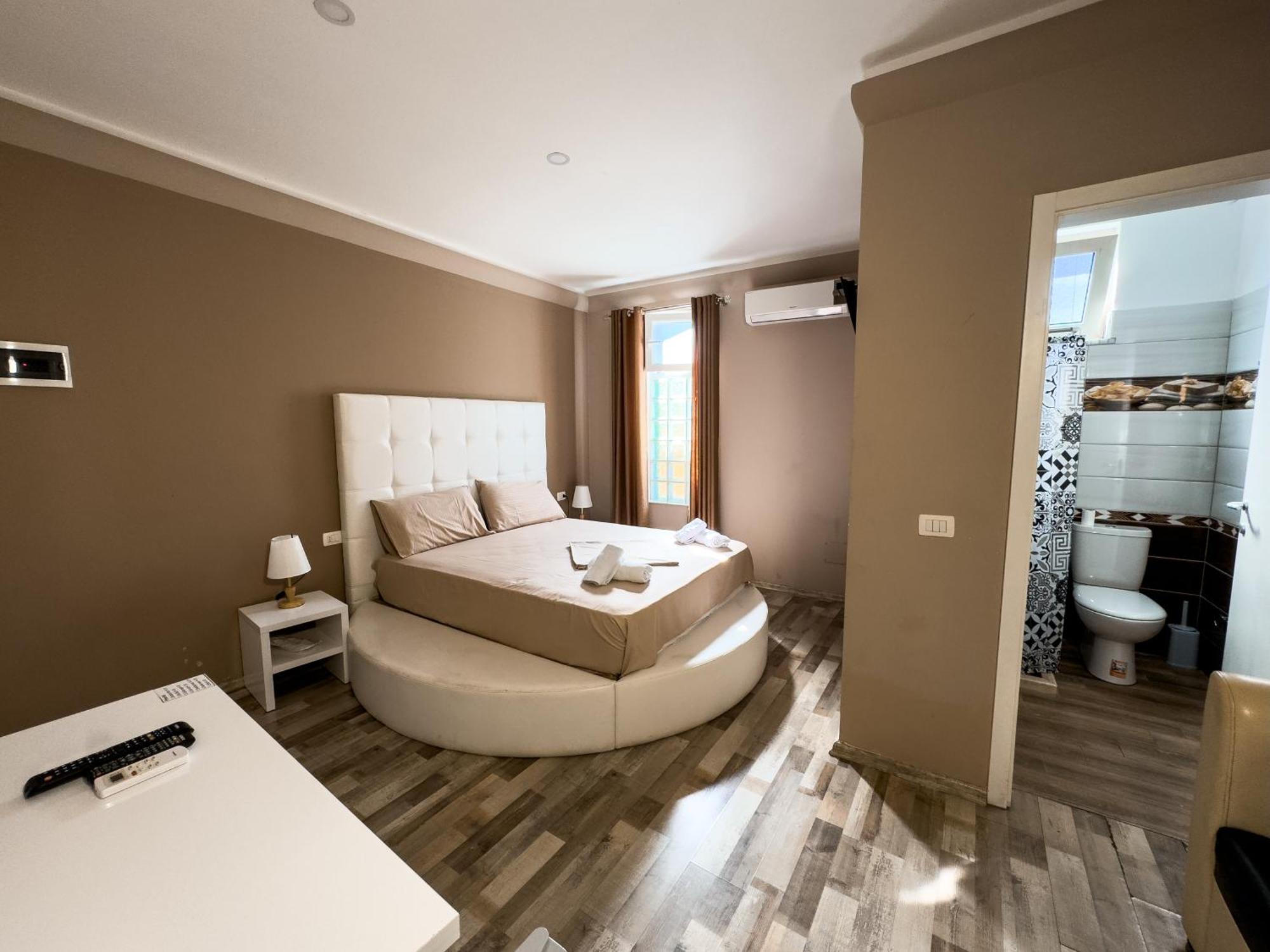 Shkodra Budget Hotel Eksteriør bilde